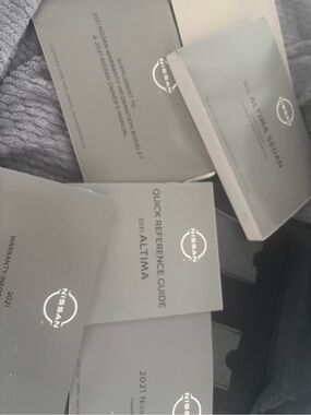 Nissan 2021 Altima Owner Manuals - Gray